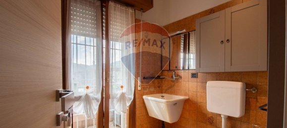 5 rooms Apartment in Concesio, Italy No. 4709 13
