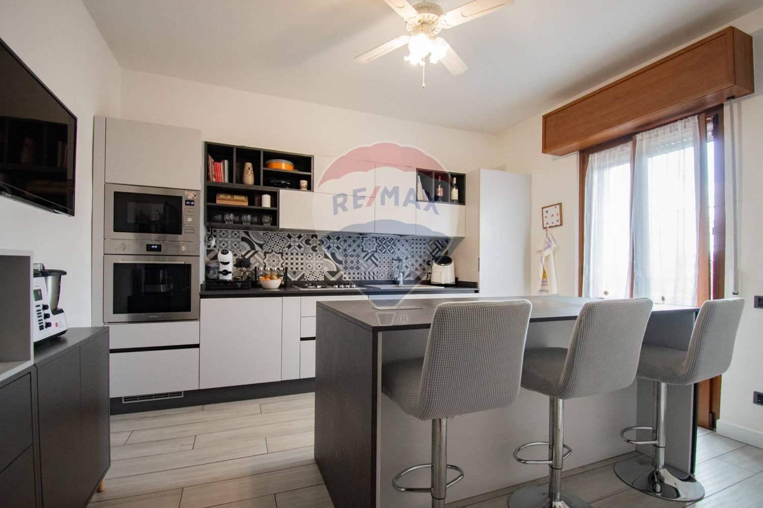 5 rooms Apartment in Concesio, Italy No. 4709