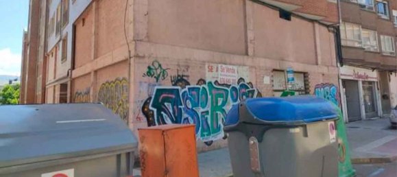 Propriété commerciale à Leon, Spain 233m² No. 104169 3