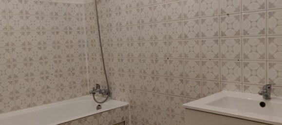 2 rooms Apartment in Beziers, France No. 292278 4