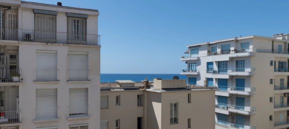 2 rooms Apartment in Nice, France No. 292510 2