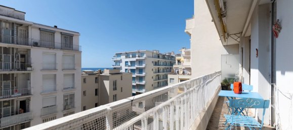 2 rooms Apartment in Nice, France No. 292510 8