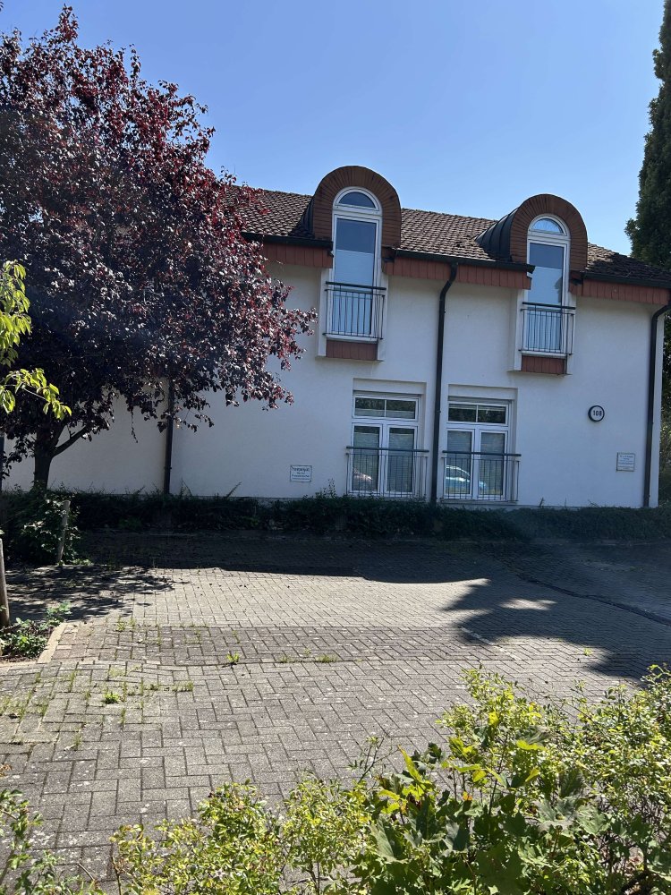 4 غرف نوم بناية في Kaiserslautern, Germany رقم 311063