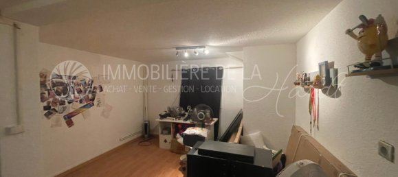 260m² Commercial property in Saint-Louis, France No. 252655 27