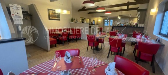 260m² Commercial property in Saint-Louis, France No. 252655 9