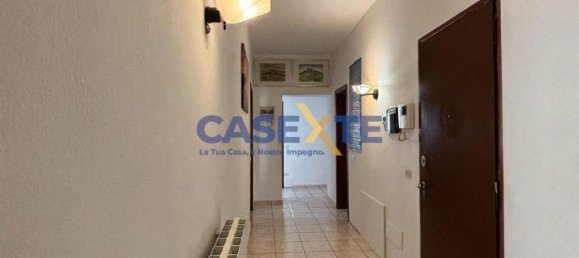 Apartamento de 4 habitaciónes en Bregnano, Italy No. 38931 3