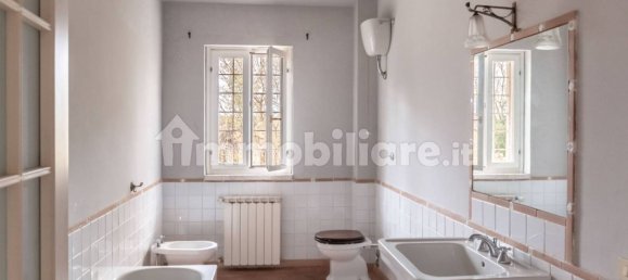 10 غرف نوم فيلا في Fiumicino, Italy رقم 365137 28