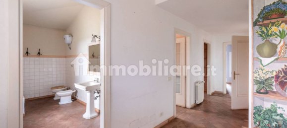 10 غرف نوم فيلا في Fiumicino, Italy رقم 365137 22