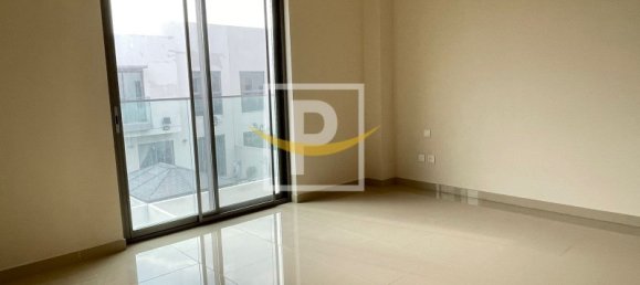 3 bedrooms Townhouse in Muwaileh, UAE No. 10423 2