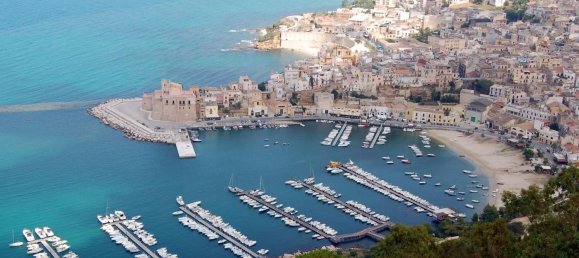 4 rooms House in Castellammare del Golfo, Italy No. 258717 19