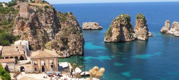 4 rooms House in Castellammare del Golfo, Italy No. 258717 14