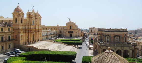 6 rooms Penthouse in Noto, Italy No. 83570 20