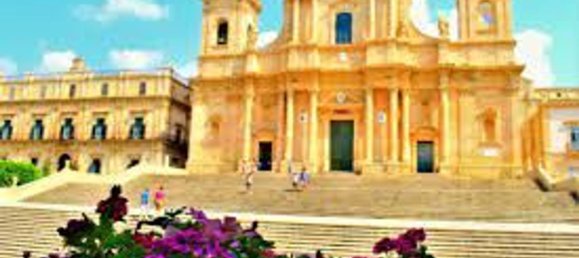 6 rooms Penthouse in Noto, Italy No. 83570 16