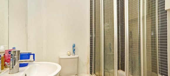  Apartment in West Yorkshire, United Kingdom No. 2302 8