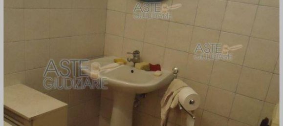 6 bedrooms Villa in Poirino, Italy No. 372961 16