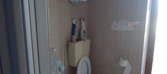 6 bedrooms Villa in Poirino, Italy No. 372961 6