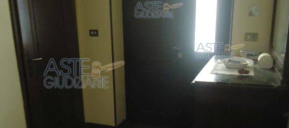 6 bedrooms Villa in Poirino, Italy No. 372961 2