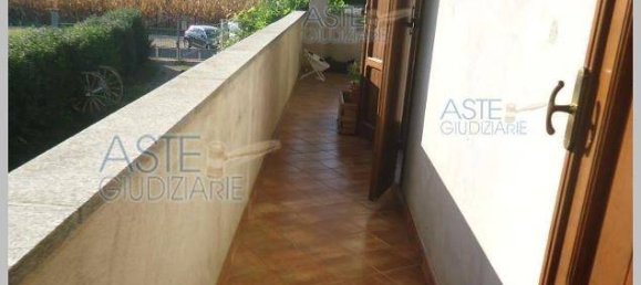 6 bedrooms Villa in Poirino, Italy No. 372961 15