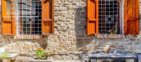 5 rooms Building in Deruta, Italy No. 357439 9