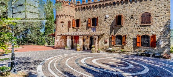 5 rooms Building in Deruta, Italy No. 357439 4