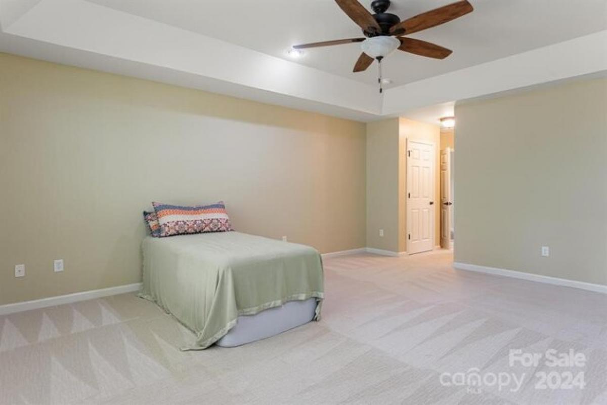 3 bedrooms House in Etowah, USA No. 376521