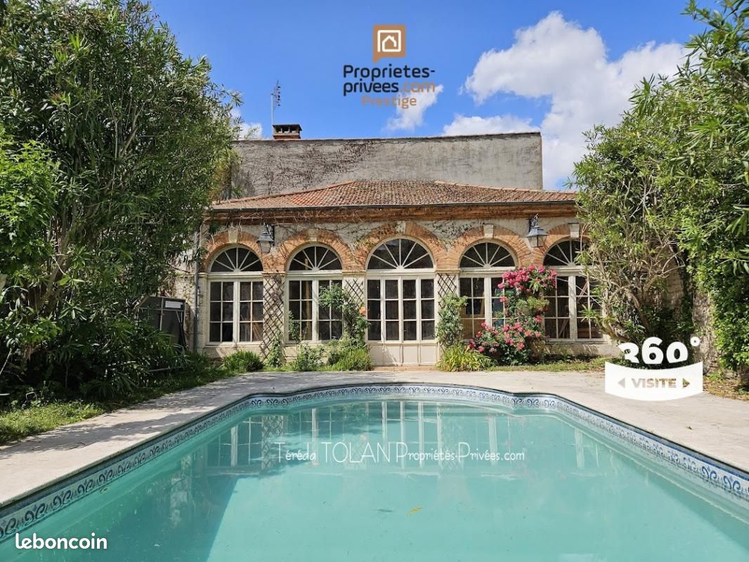 Casa de 5 dormitorios en Agen, France No. 340783