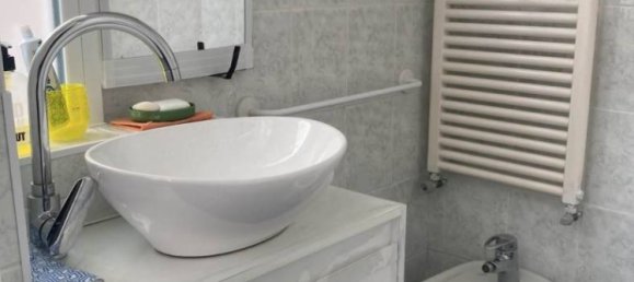 2 غرف نوم شقة في Vado Ligure, Italy رقم 194871 35