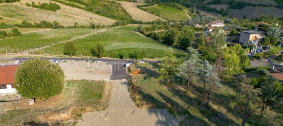 Terreno en Tortona, Italy 2070 m² No. 259823 6