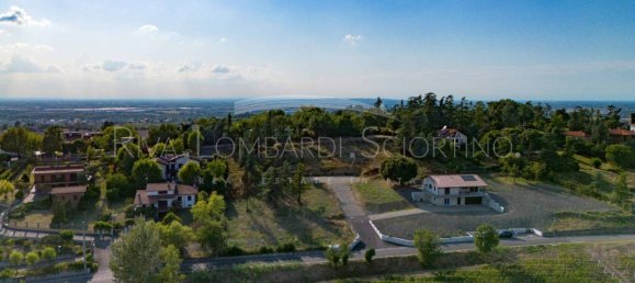 Terreno en Tortona, Italy 2070 m² No. 259823 9