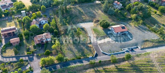 Terreno en Tortona, Italy 2070 m² No. 259823 2