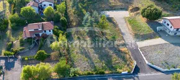 Terreno en Tortona, Italy 2070 m² No. 259823 14