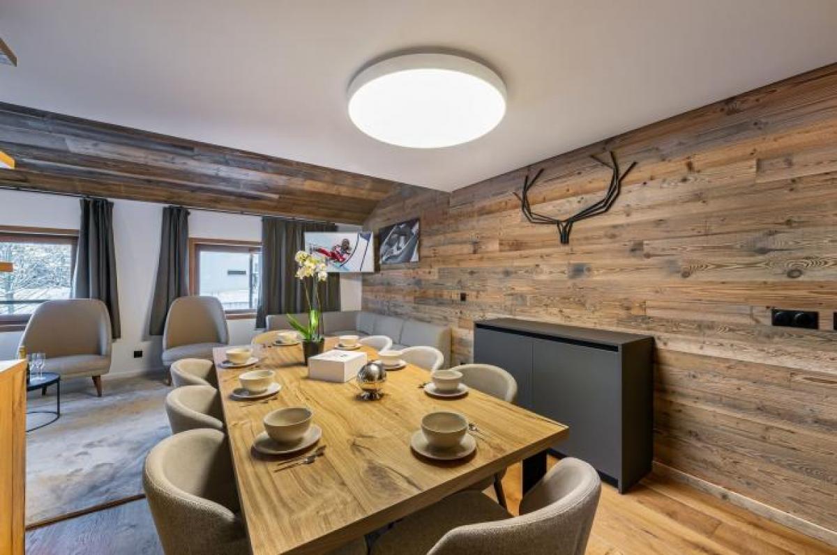 4 bedrooms Apartment in Courchevel, France No. 22649