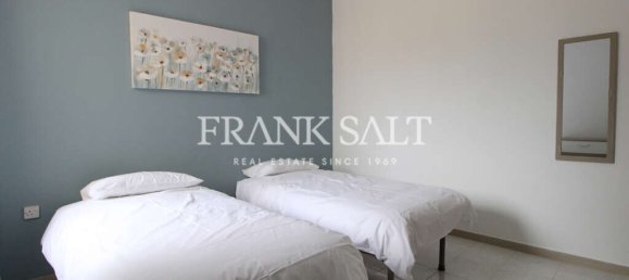 Maisonette de 4 dormitorios en Swieqi, Malta No. 6418 4