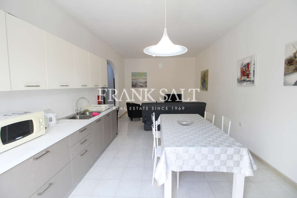 Maisonette de 4 dormitorios en Swieqi, Malta No. 6418