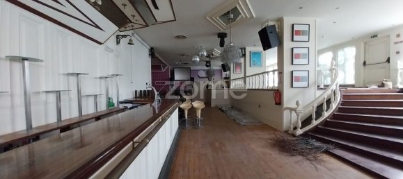  عقار تجاري في Albufeira, Portugal 290متر مربع رقم 84067 7