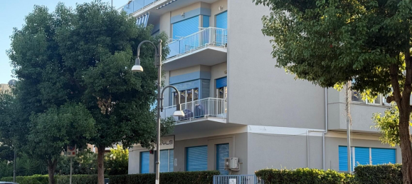 3-salle Appartement à Terracina, Italy No. 277783 2