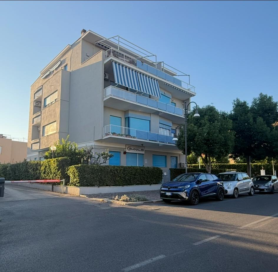 3-salle Appartement à Terracina, Italy No. 277783