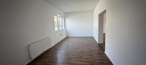 4 rooms Apartment in Wiener Neustadt, Austria No. 153418 7