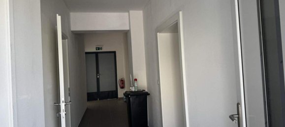 4 rooms Apartment in Wiener Neustadt, Austria No. 153418 3