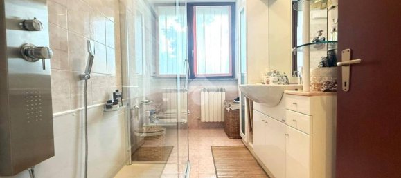 2 Schlafzimmer Wohnung in Canegrate, Italy, Nr. 378675 16