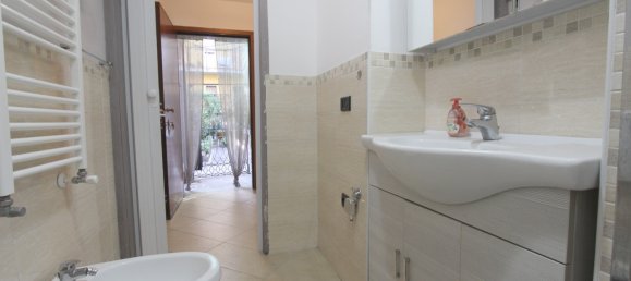 1 bedroom Apartment in Milan, Italy No. 360149 17