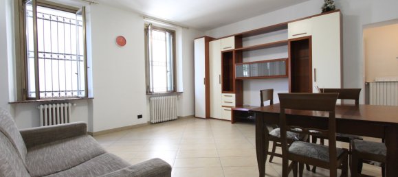 1 bedroom Apartment in Milan, Italy No. 360149 6