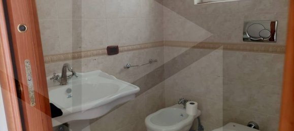 3 rooms Apartment in Bari, Italy No. 17226 11