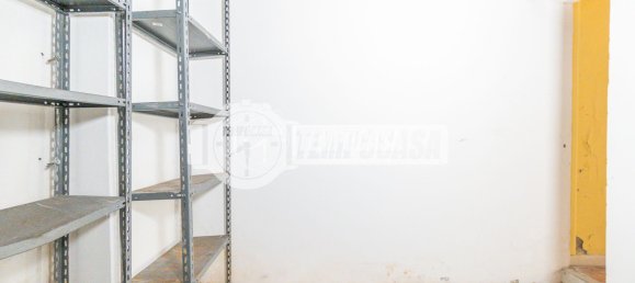 2 bedrooms Apartment in Rome, Italy No. 60974 5