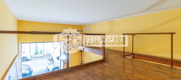 2 bedrooms Apartment in Rome, Italy No. 60974 12
