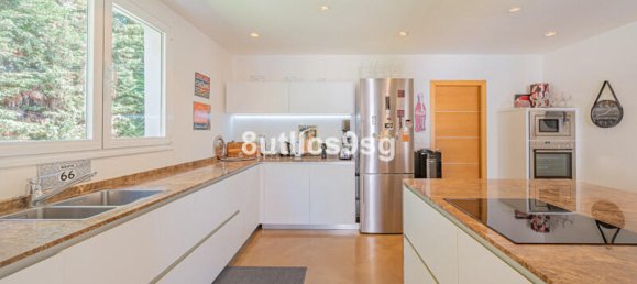 5 Schlafzimmer Villa in Marbella, Spain, Nr. 101357 16