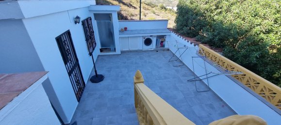 3 bedrooms House in Manilva, Spain No. 261143 40