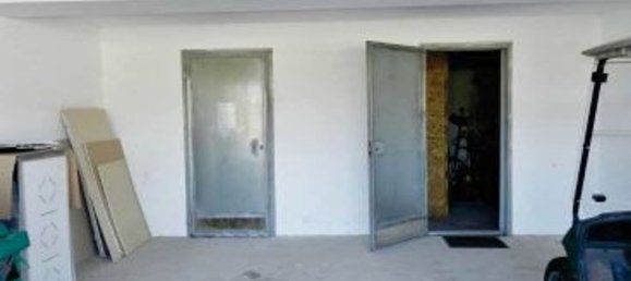 Gewerbliche Immobilie in Olbia, Italy 32m², Nr. 84957 2