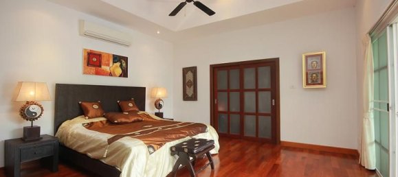 4 bedrooms Cafe / restaurant in Hua Hin, Thailand No. 6855 12