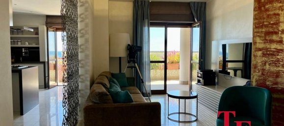 3-salle Penthouse à Anzio, Italy No. 48564 11